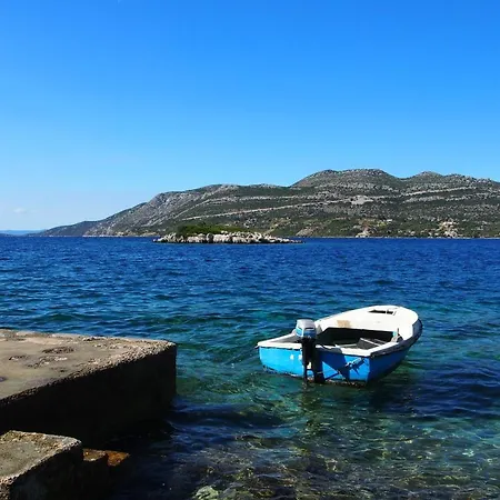 Seaside With A Swimming Pool Tri Zala, Korcula - 558