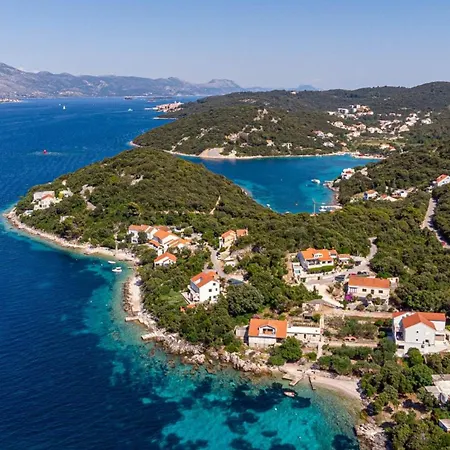 Seaside With A Swimming Pool Tri Zala, Korcula - 558