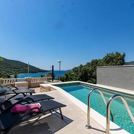 Seaside With A Swimming Pool Tri Zala, Korcula - 558
