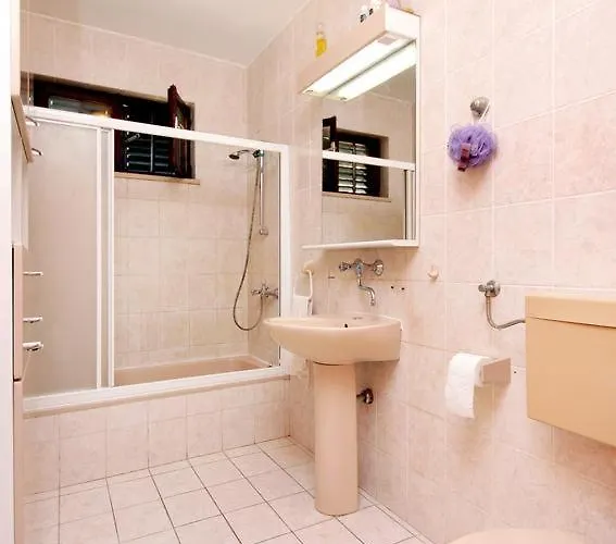 Seaside With A Swimming Pool Tri Zala - Korcula - 558 *